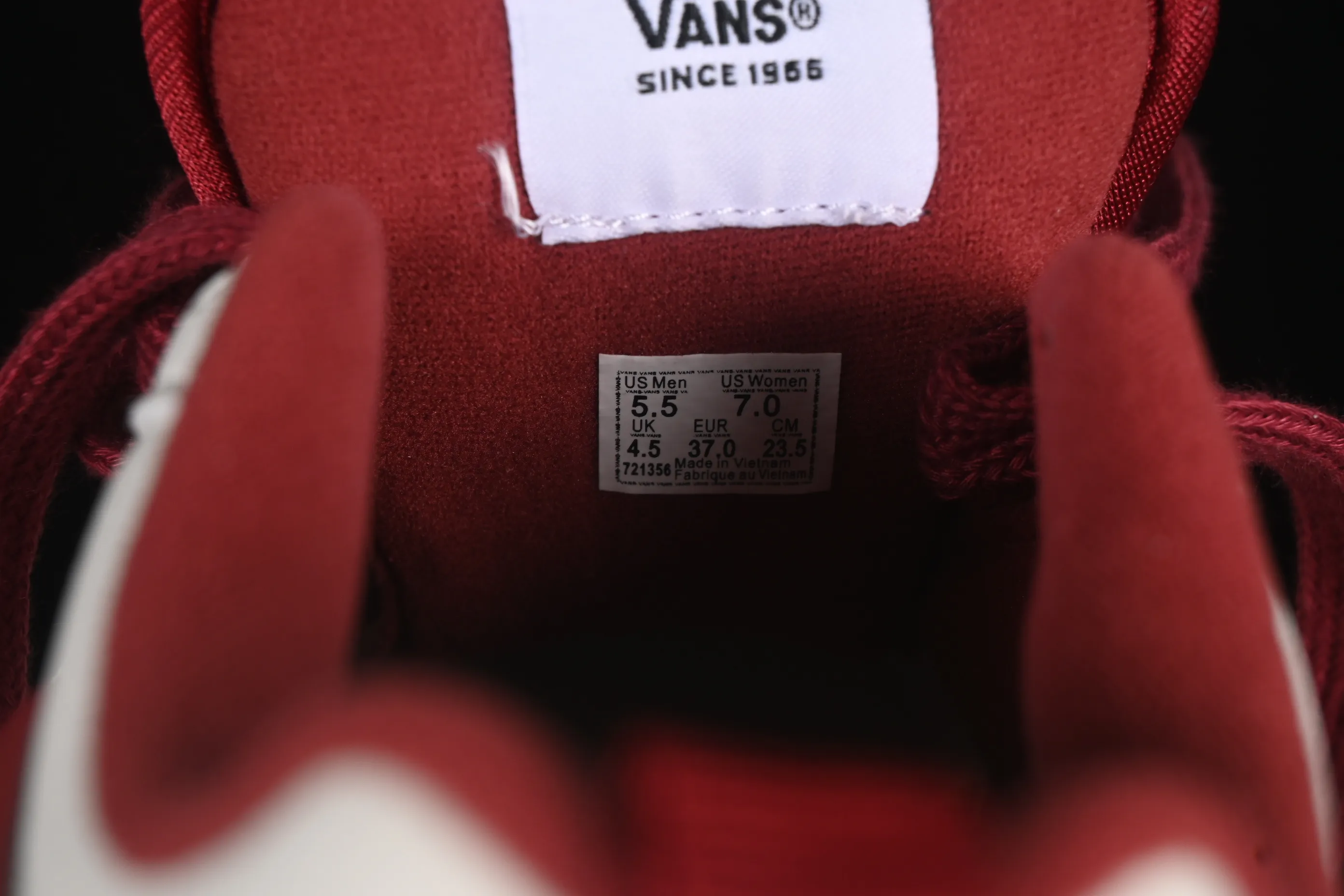 All categories Vans Vans series Vans Low Vans low-top Vans Knu Skool Vans low-top retro casual fat bread shoes VN0009QCBLE